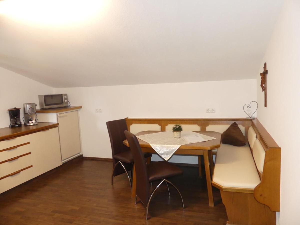 Apartment Fischer Tarrenz Exteriör bild